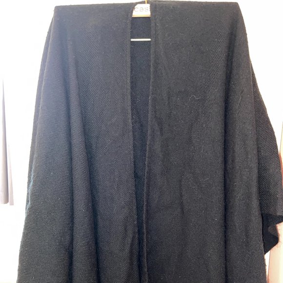 2 Piece Set Wrapped Cardigans - Picture 7 of 11